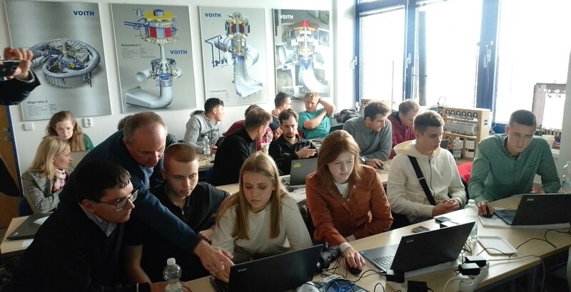 Udział Koła Naukowego „SEMICON” w międzynarodowej szkole naukowej TechEcoSphere w Pilźnie